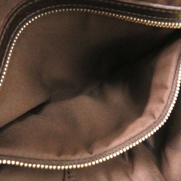 GUCCI Authentic Cream Canvas Shoulder Bag - Picture 7 of 9